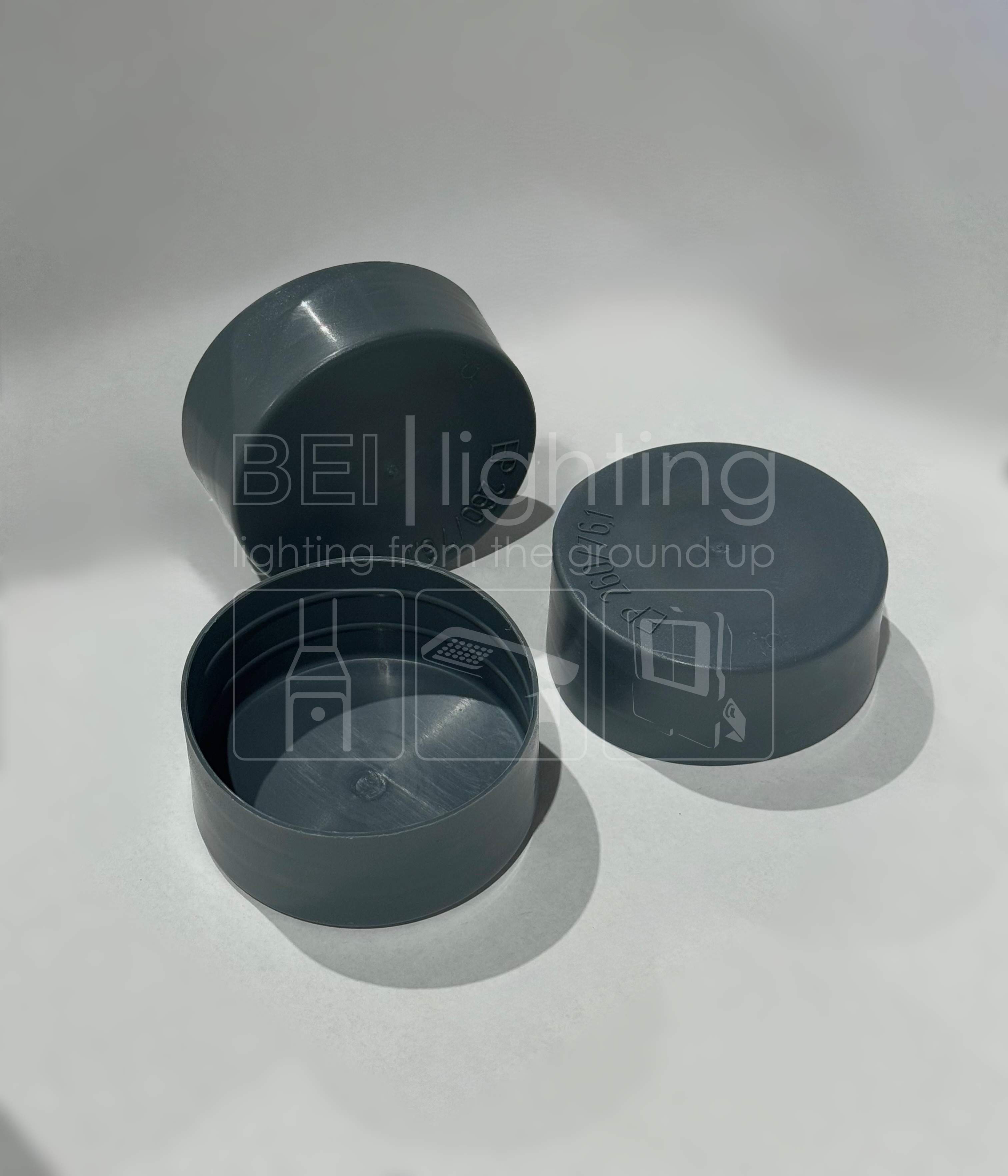 PLASTIC CAP 114MM GREY